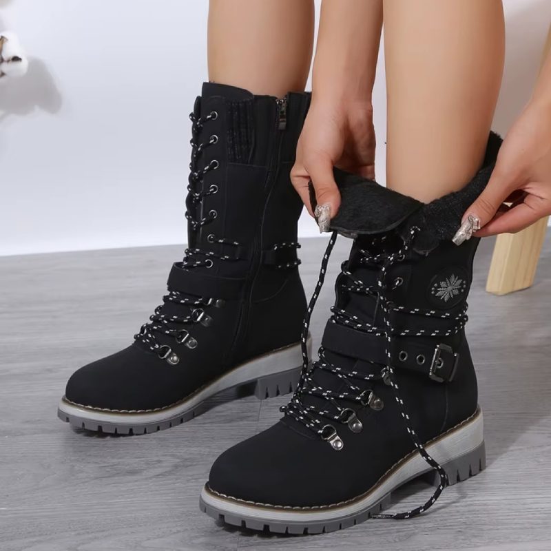 Bottes noires tendance pour affronter le froid - Camille