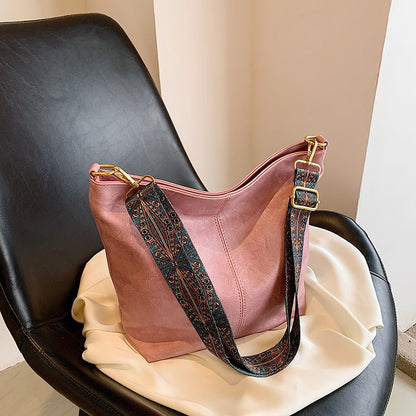 Zoom sur les finitions de qualité du sac vintage Anne™
